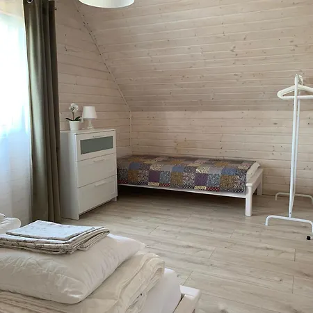 Dom Z Jacuzzi Na Wylacznosc Sosnowe Zacisze ヤロスワビエツ